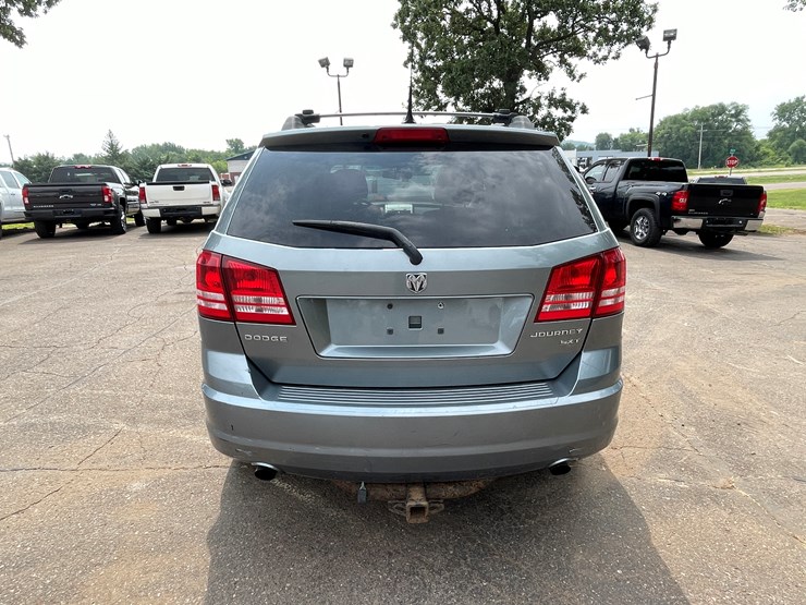 2010-dodge-journey-sxt-image-6