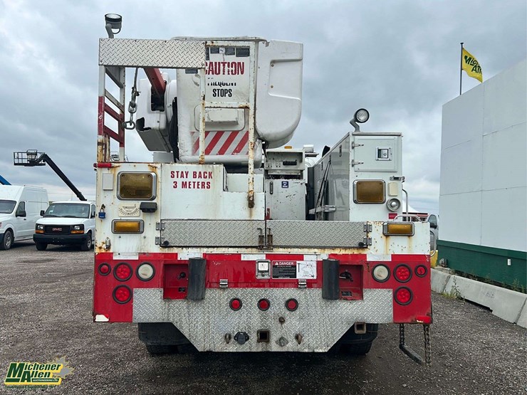 2006-international-durastar-4300-image-18
