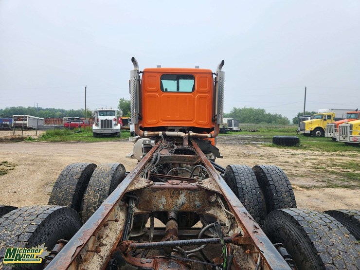 2008-western-star-4900-image-8