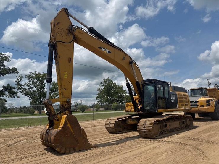 caterpillar-349fl-image-2