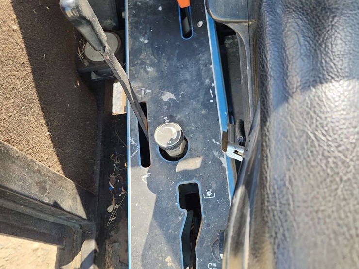 ford-cm272-image-13