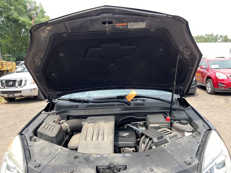 2016-chevrolet-equinox-lt-image-57