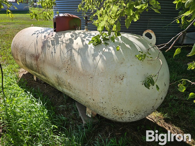 1966-trinity-tank-image-1