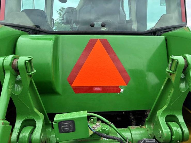 2009-john-deere-8430-image-18