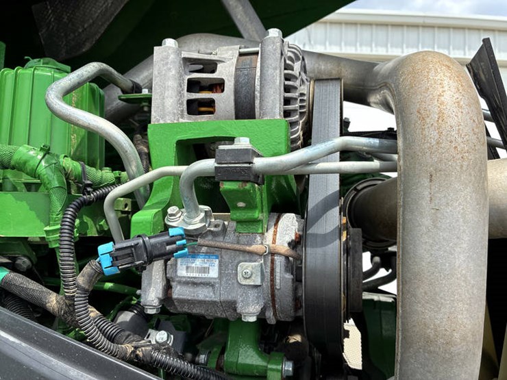 2021-john-deere-8rx-310-image-80