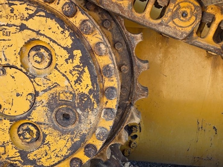 2019-caterpillar-d6n-lgp-image-37