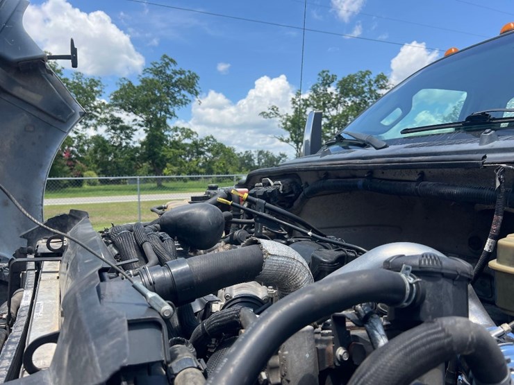 2017-ford-f750-image-13