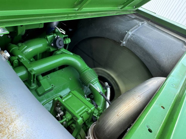 2022-john-deere-s780-image-70