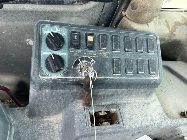 komatsu-wa450-image-30