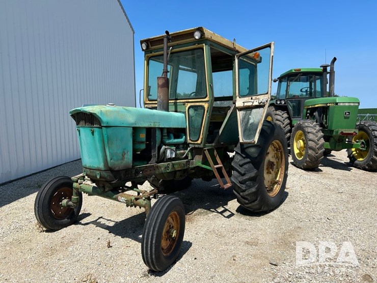 john-deere-3020-image-21