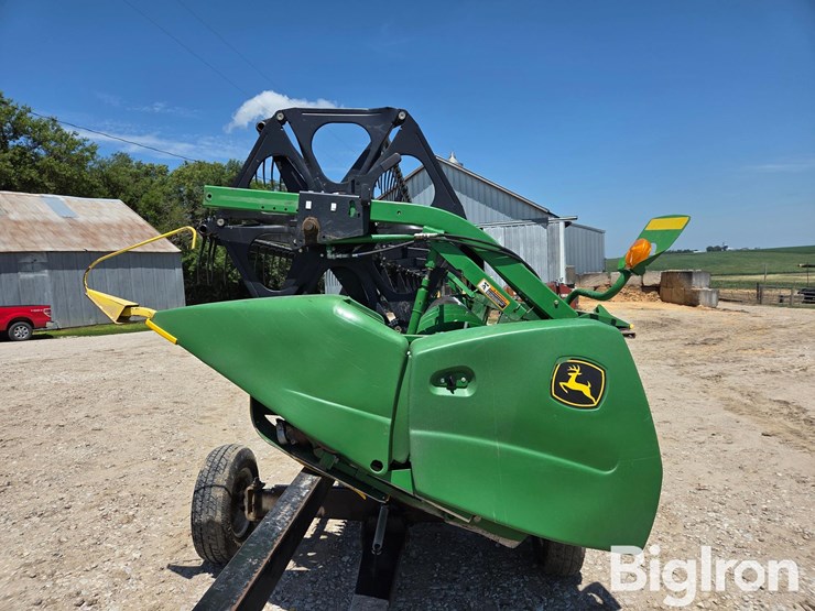 2013-john-deere-625f-image-8