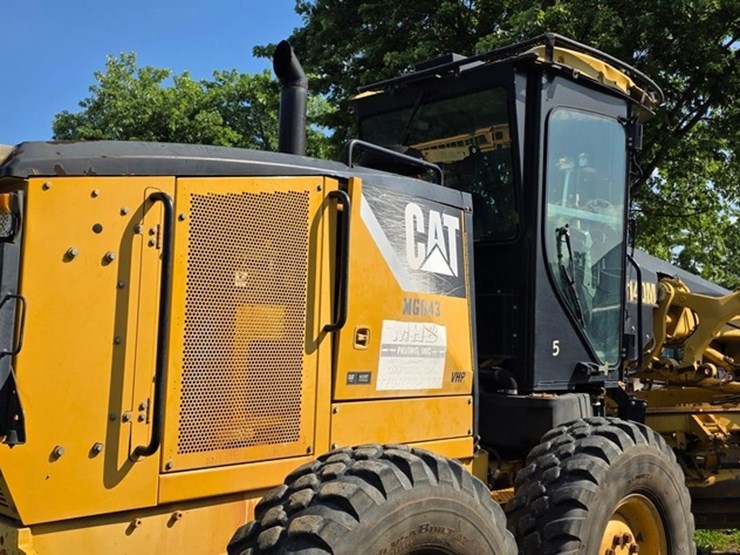 2009-caterpillar-140m-vhp-image-30