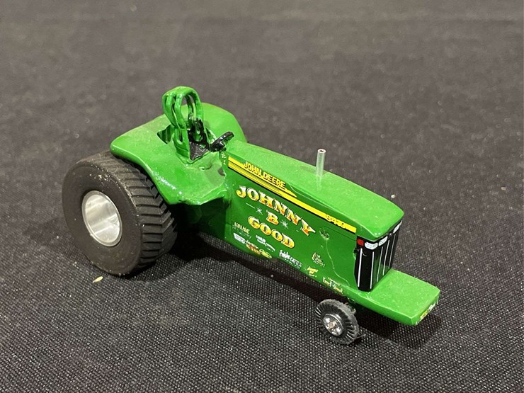 john-deere-8410-image-8