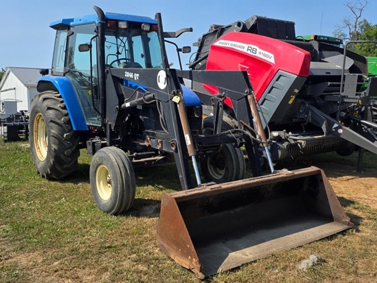 new-holland-ts100-image-1