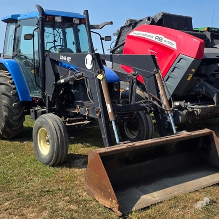 NEW HOLLAND TS100