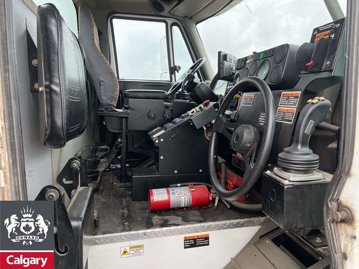 2016-international-workstar-7400-image-16