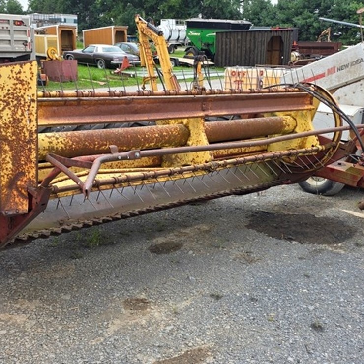 NEW HOLLAND 479