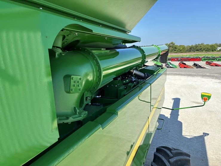 2024-john-deere-s780-image-92