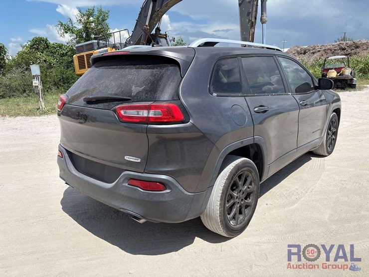 2014-jeep-cherokee-image-3