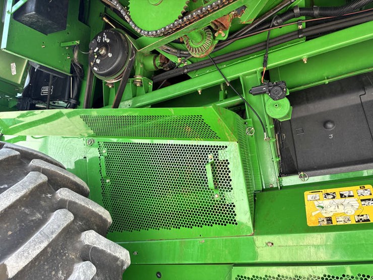 2003-john-deere-9650-sts-image-60