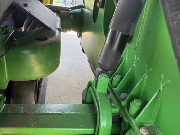 2020-john-deere-9470rt-image-14
