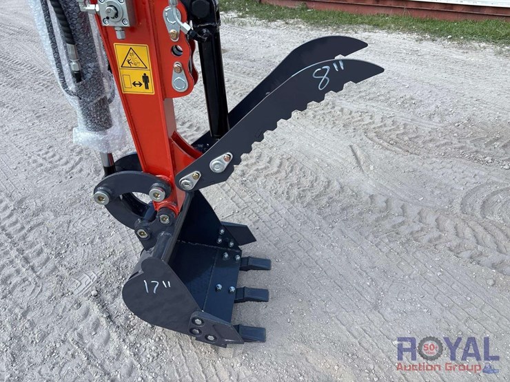 unused-2025-cfg-qk20r-mini-excavator-image-6
