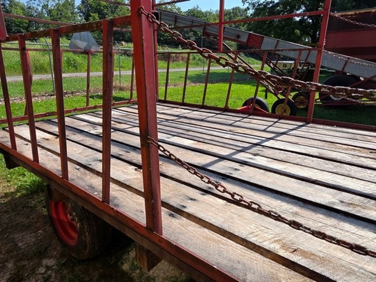8x18-metal-rack-hay-wagon-image-10