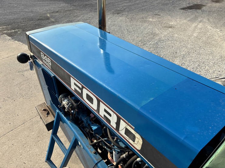 1990-ford-846-image-71