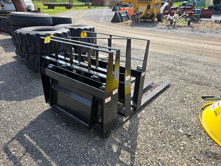 new-kivel-walk-behind-pallet-forks-image-1