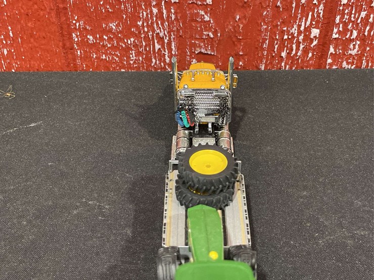 john-deere-64-image-7
