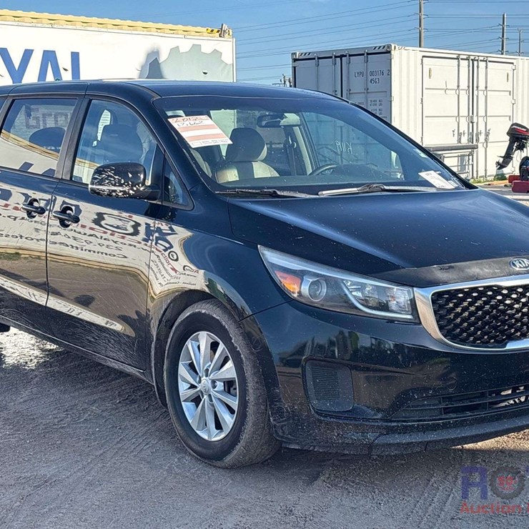 2015 KIA SEDONA