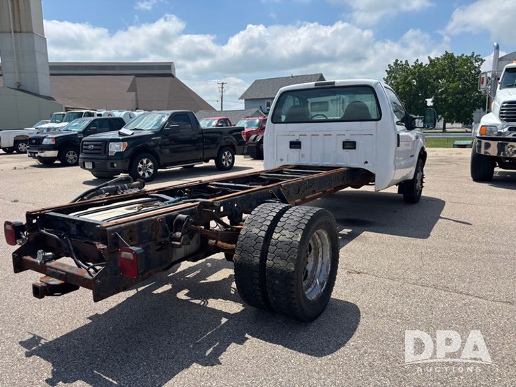 2003-ford-f450-image-9