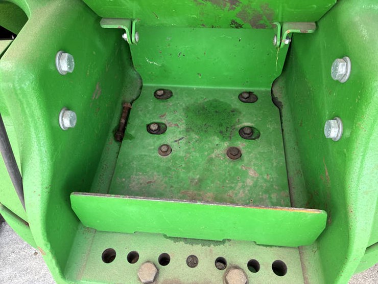2018-john-deere-9620-image-30