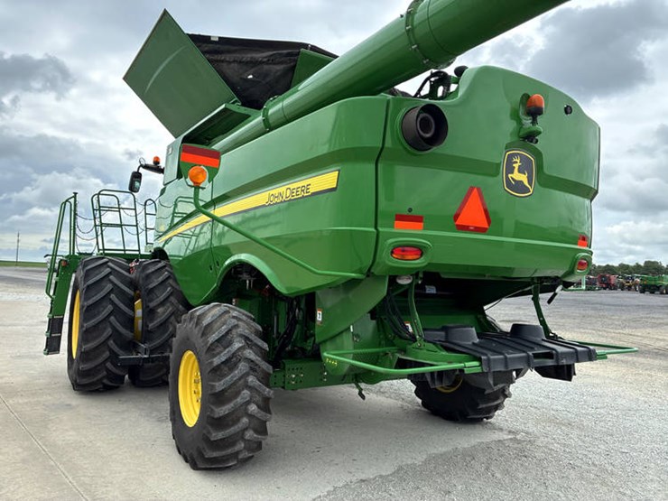 2014-john-deere-s680-image-5