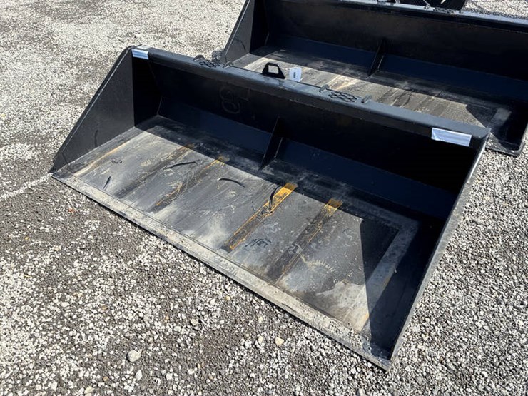 #113157-•-industrias-america-88"-skidsteer-bkt-image-1