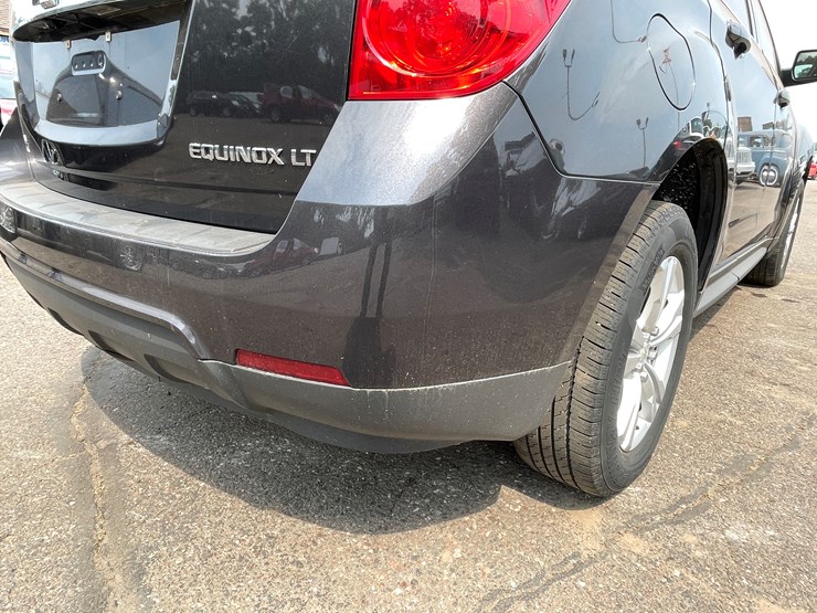 2013-chevrolet-equinox-lt-image-30