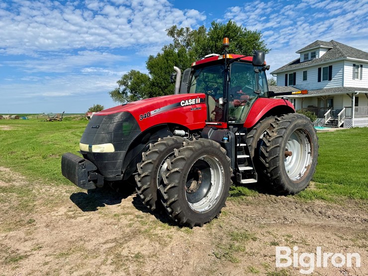 2011-case-ih-magnum-340-image-1