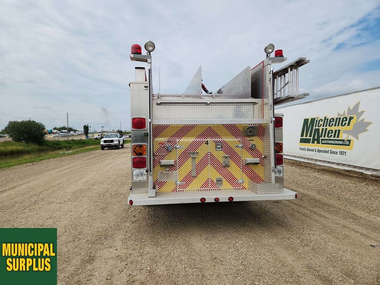 1996-freightliner-fl80-image-6