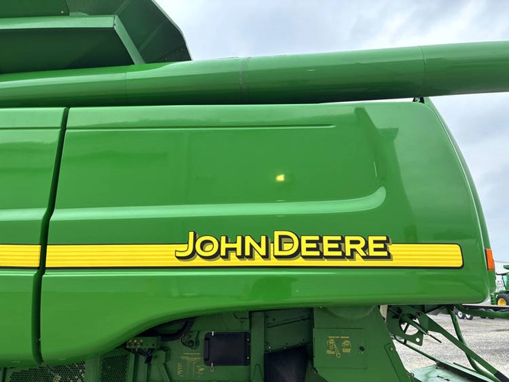 2002-john-deere-9750-image-31