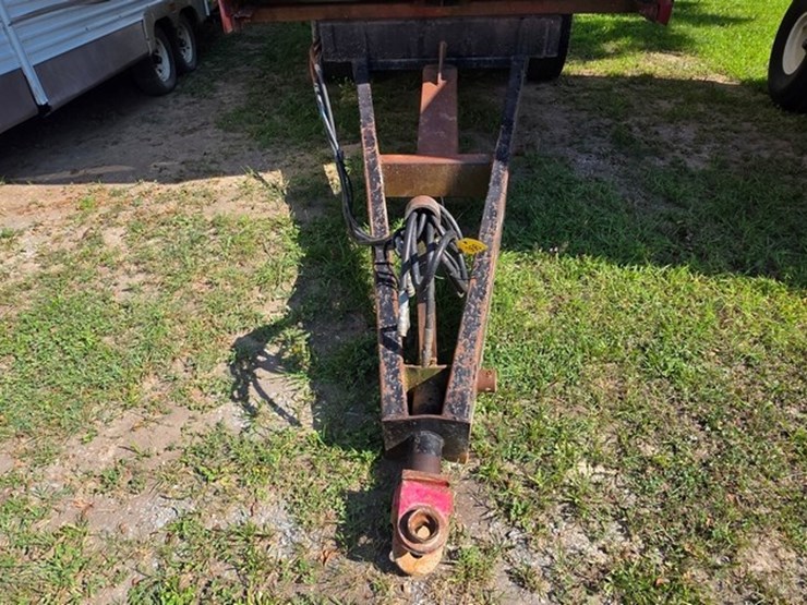 tandem-axle-silage-cart-image-33