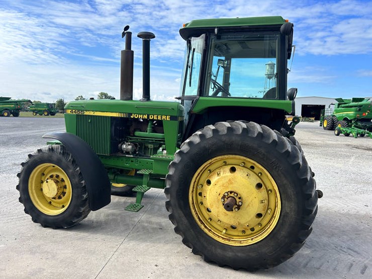 1990-john-deere-4455-image-7