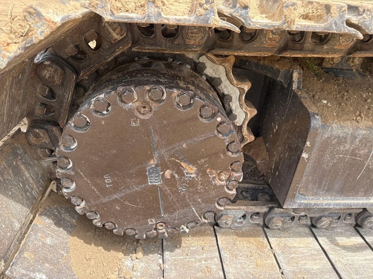 2023-komatsu-pc360-lc-11-image-16
