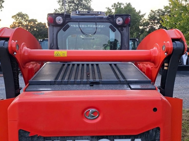 2016-kubota-ssv75-image-20