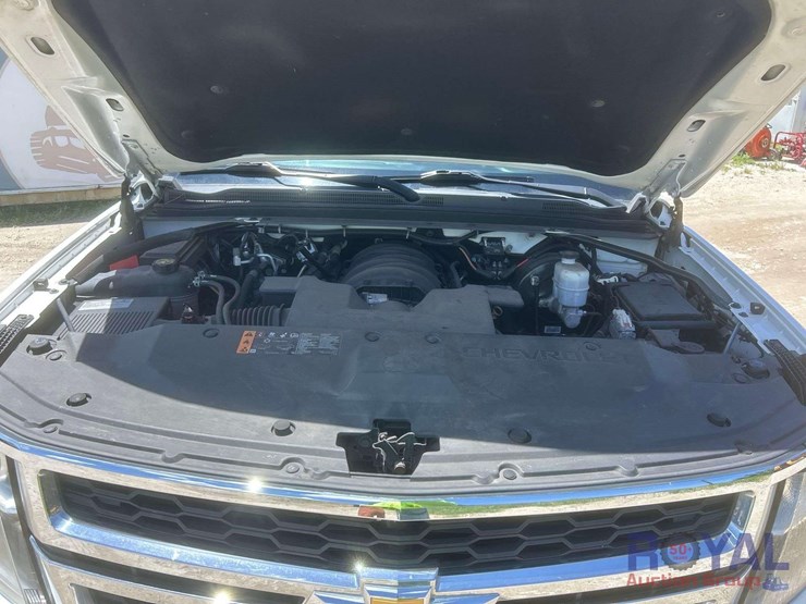 2019-chevrolet-tahoe-image-8
