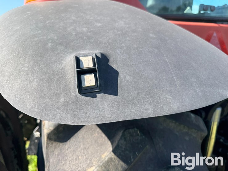 2005-case-ih-285-image-16