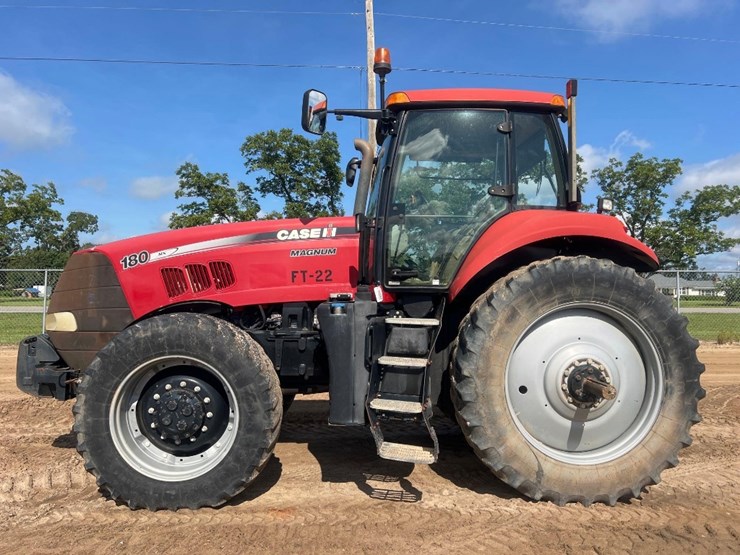 case-ih-magnum-180-image-1