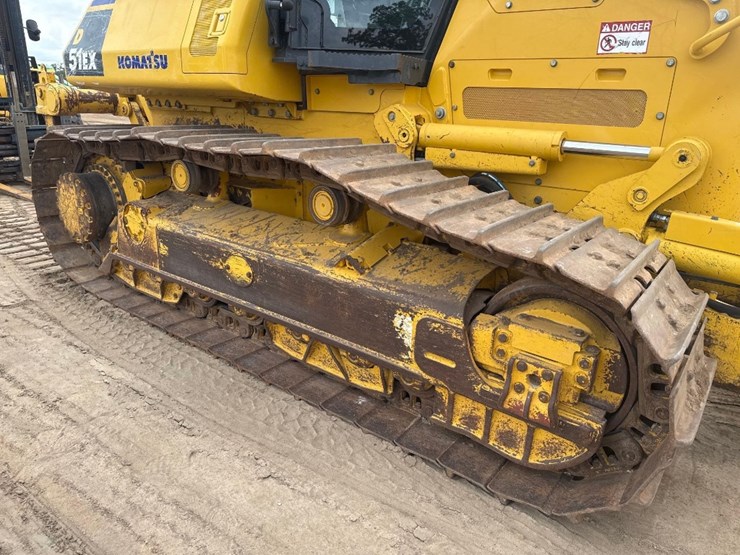 2021-komatsu-d51ex-24-image-13