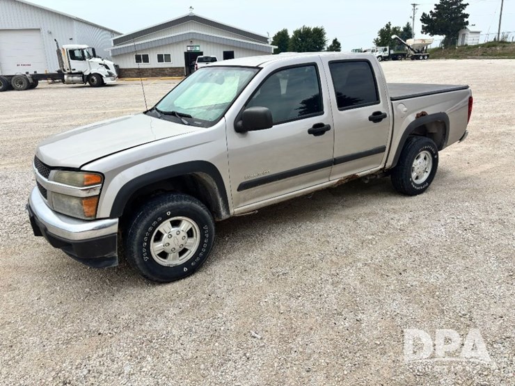 2004-chevrolet-colorado-ls-image-15