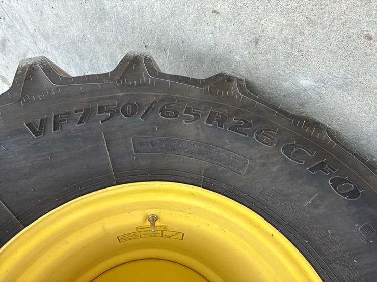 2016-john-deere-s680-image-53