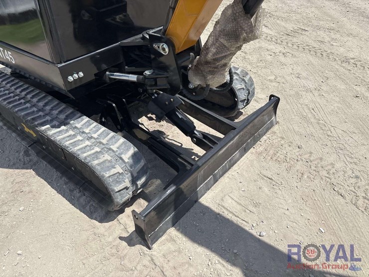 unused-2025-cfg-industrial-qnt45-mini-excavator-image-18
